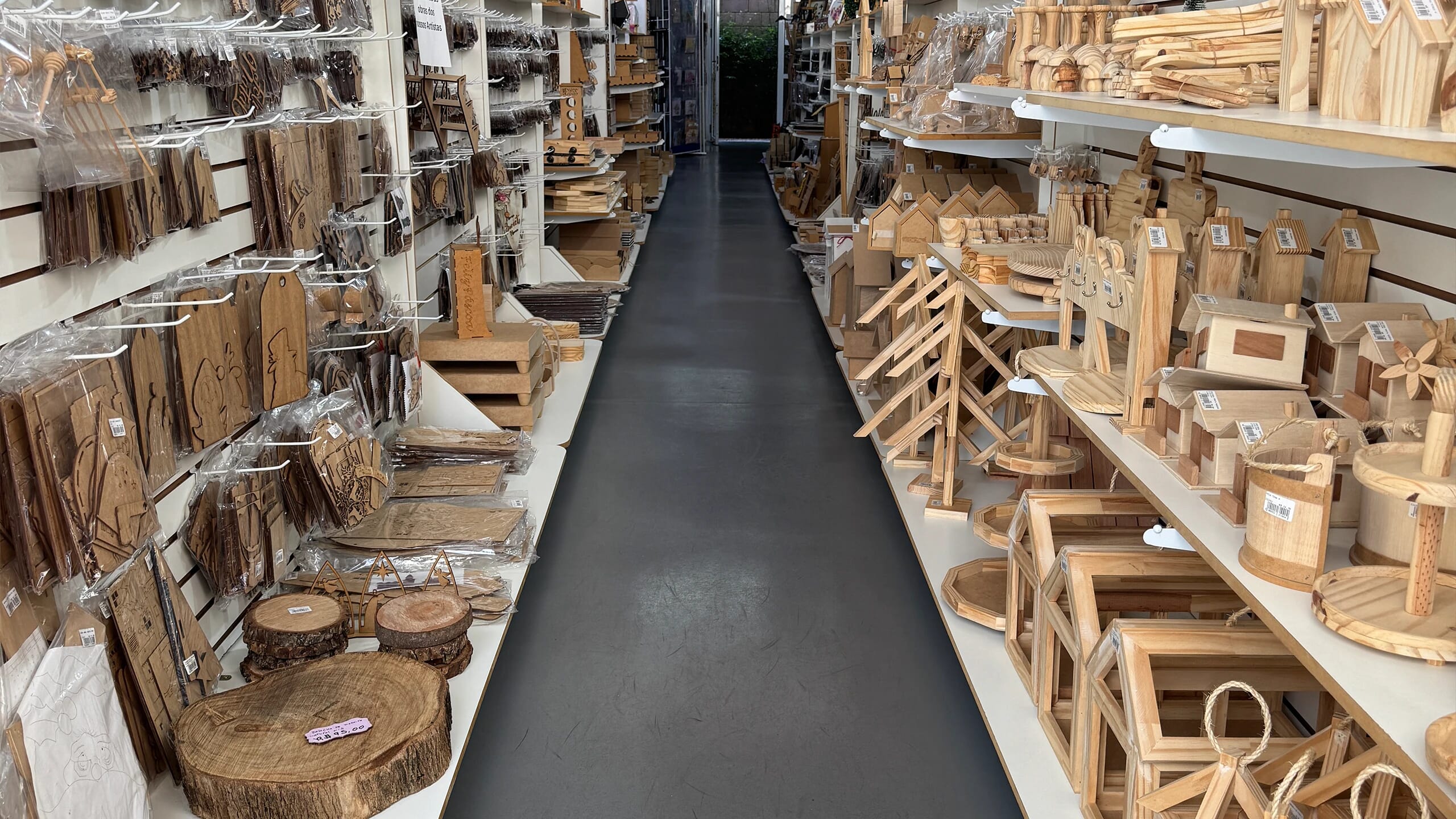 Itens decorativos em MDF e Pinus para artesanato loja Sorocaba